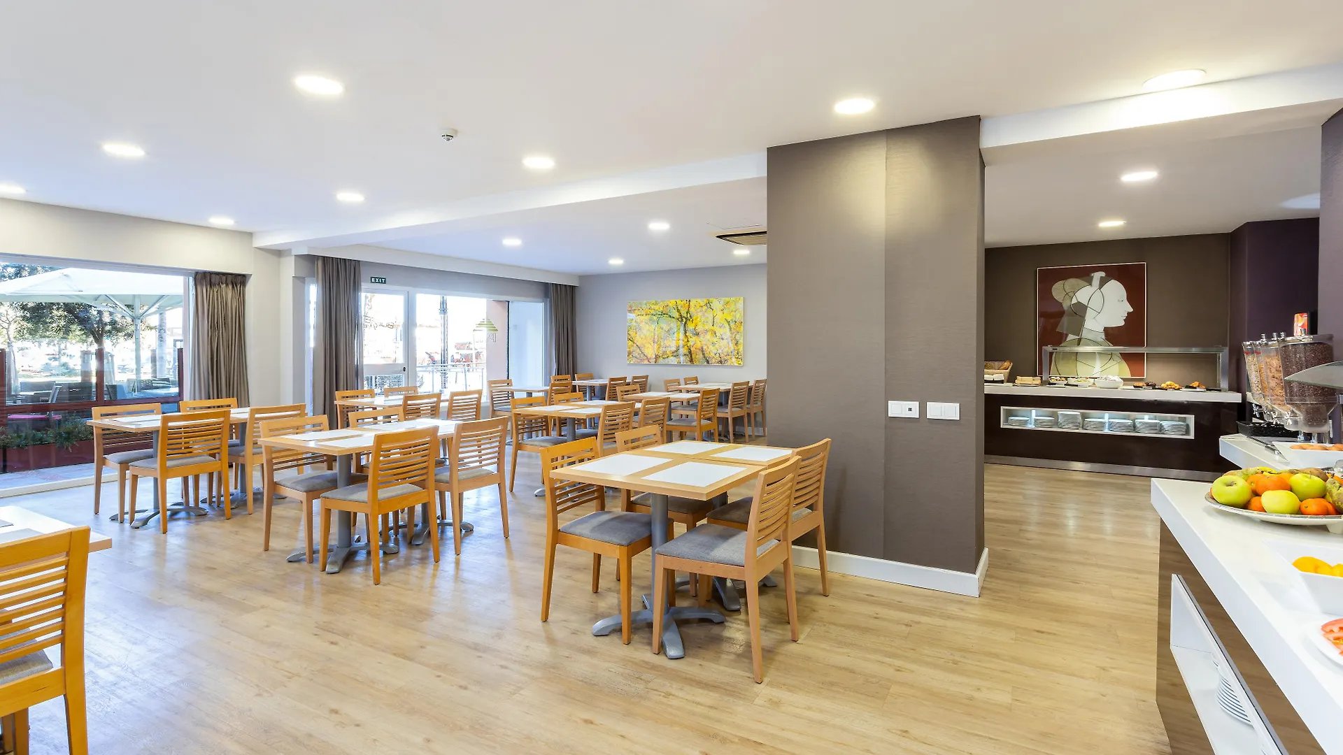 Hotel Apartamentos Pyr Fuengirola Aparthotel