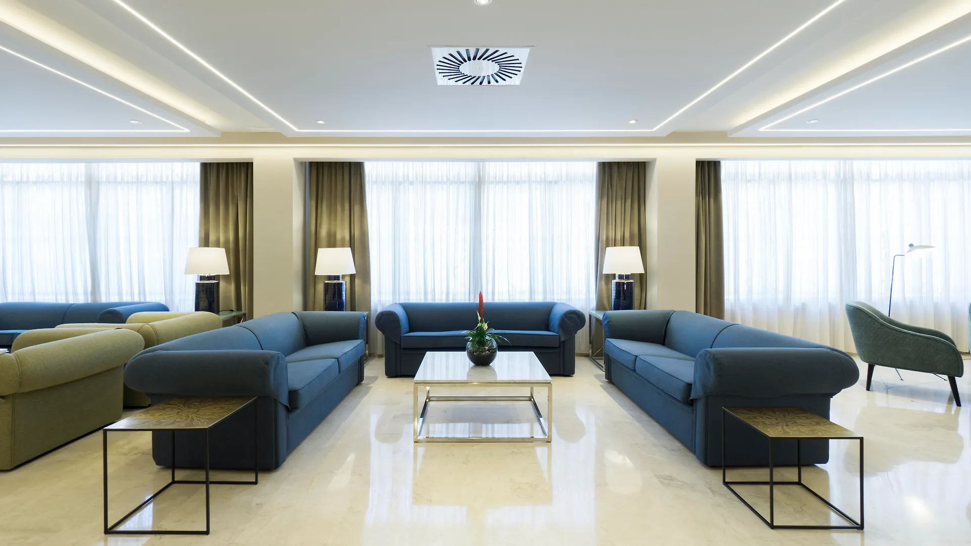 Hotel Apartamentos Pyr Fuengirola Aparthotel