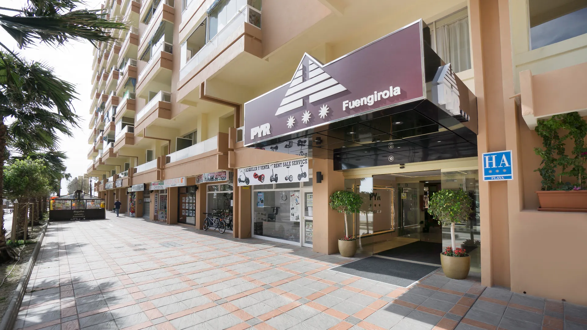 *** Aparthotel Hotel Apartamentos Pyr Fuengirola Spanien