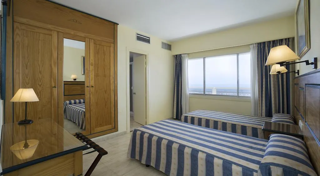 Hotel Apartamentos Pyr Fuengirola